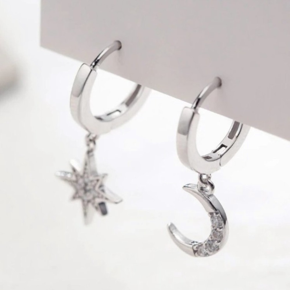 NEW MOON STAR 925 STERLING SILVER DIAMOND HOOPS - Picture 3 of 5